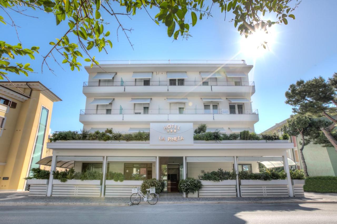 Hotel La Pineta Pineto Eksteriør bilde